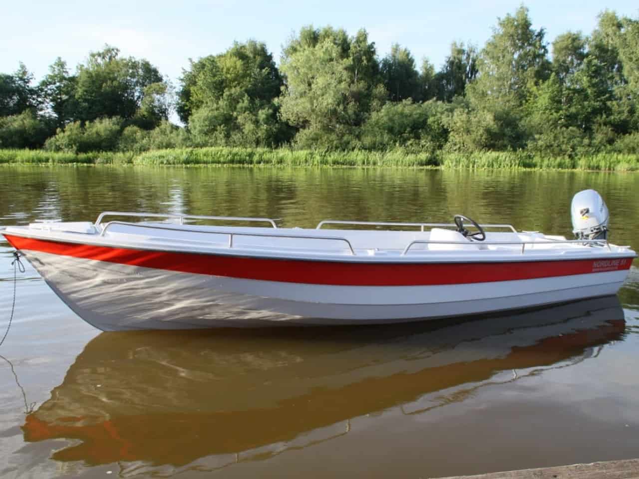 Моторная лодка Нордлайн 51